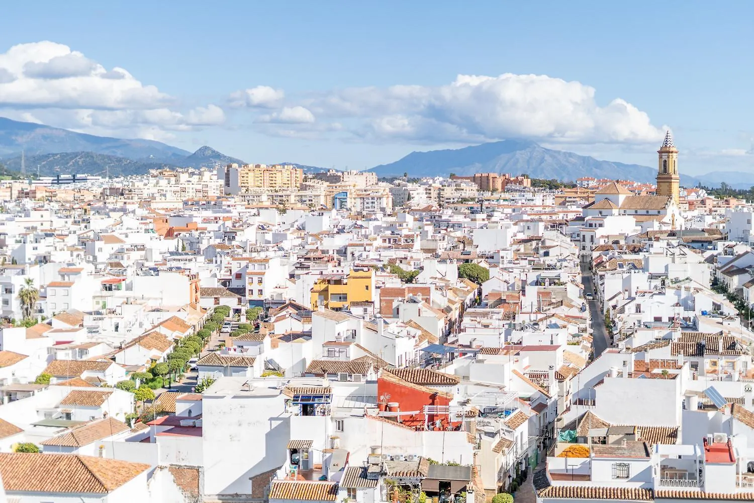 Inf26F - Modern And Bright City Apartment Estepona