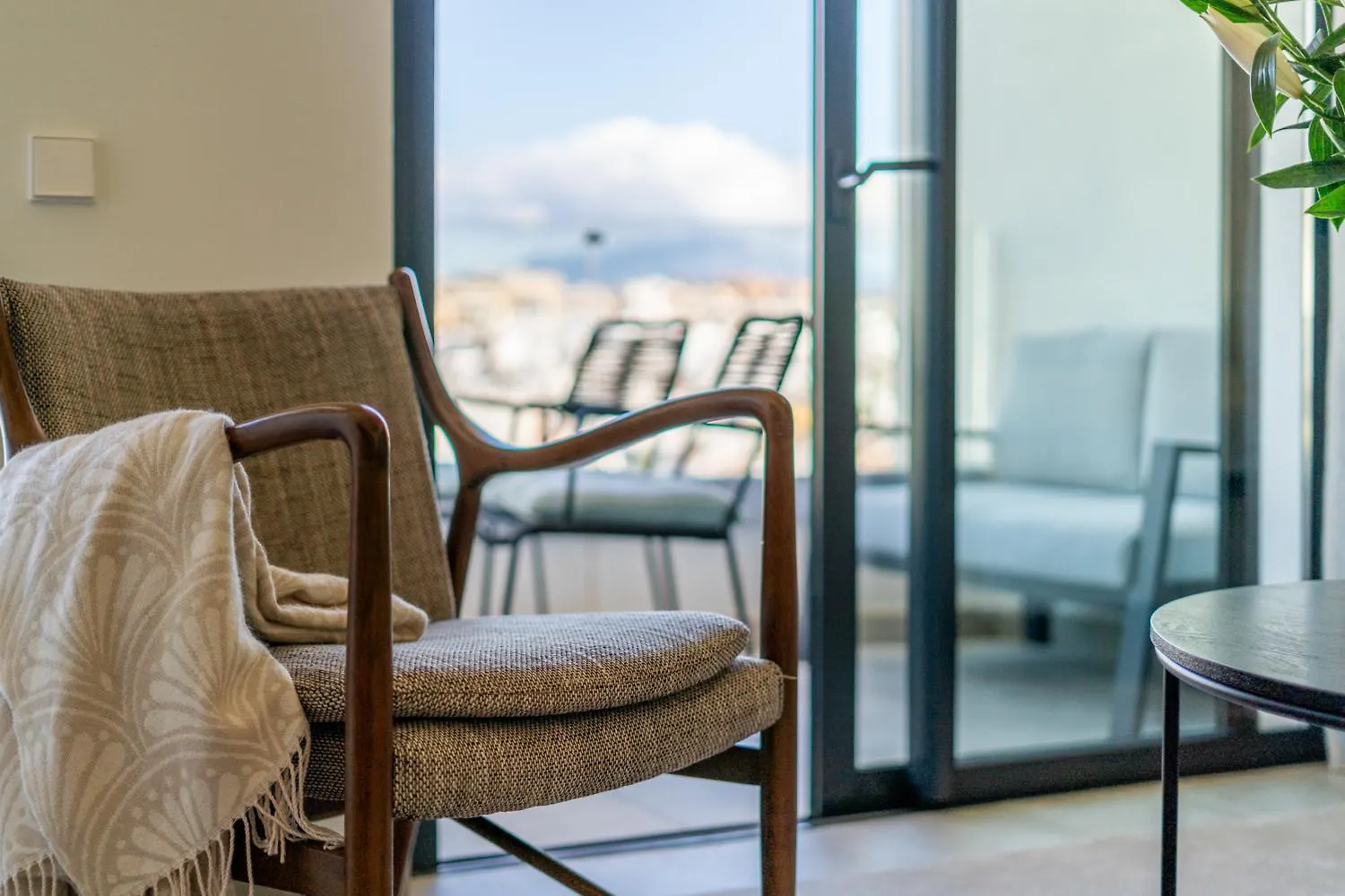 Inf26F - Modern And Bright City Apartment Estepona Spain